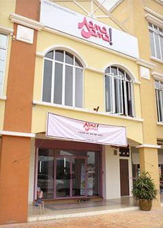 EMPOWERING WOMEN, sama sama spa Spa, beauty, manicure, pedicure, massage, buffing, nail polish, beauty product, masker, scrub, perfume, bukit jelutong